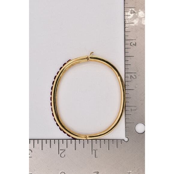 Givenchy Red Square Crystal Bangle Bracelet Gold Tone Shiny Signed 1980s BinO - Picture 12 of 12